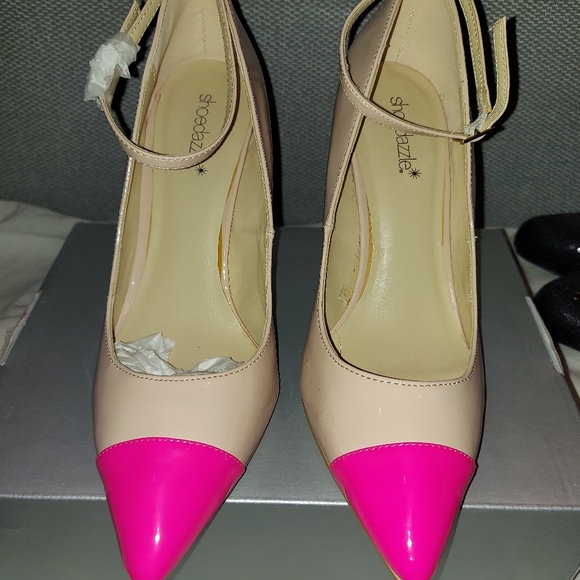 Pink toe heels - Picture 3 of 3